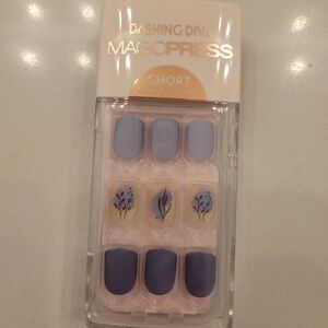 Dashing Diva MagicPress Short Press-On Nails - Blue and Purple